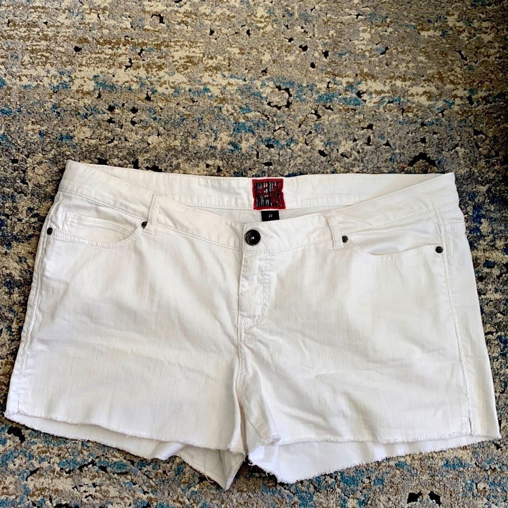 Torrid White Raw Hem Denim Jean Shorts